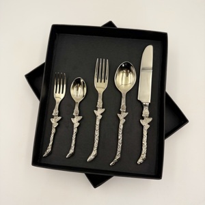 Juego de Cubiertos de Acero Inoxidable con Mango de Hoja de Latón, Pulido Espejo, para Hotel, Restaurante, Boda, Viajes, Camping - Product Image 1