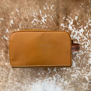 Trousse de maquillage de voyage personnalisée trousse de toilette portable en cuir usiné à la main trousse à cosmétiques multifonctionnelle pour femmes - Product Image 5