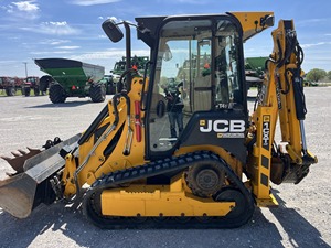 Chargeuse-pelleteuse compacte à transmission intégrale 1CXT à vendre |   Fournisseur d'équipements de construction lourds de qualité supérieure prêt à la vente - Product Image 3