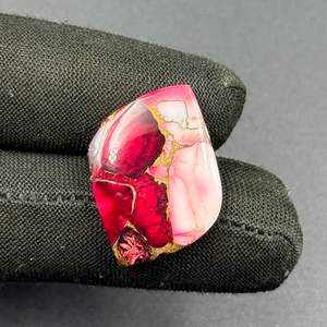 Alta calidad 17.50Ct Búfalo rojo natural Cobre Turquesa Piedra preciosa suelta 22X18X5MM Forma suave elegante Tamaño personalizable - Product Image 3