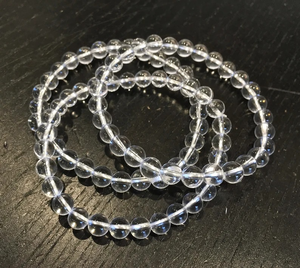 Meilleures ventes Bracelet de guérison en cristal de quartz clair naturel de 8mm Artisanat en pierre polie avec modèle pour la méditation - Product Image 4