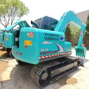 Mini pelle sur chenilles Kobelco SK135 du Japon utilisée avec des caractéristiques de prix bon marché composants de moteur et d'engrenage - Product Image 1