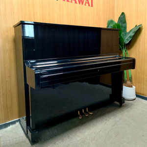 Piano Vertical Clásico Yamaha U1E, Importado de Japón, Artesanía Superior, Alta Calidad, Acabado Negro, Rendimiento Fluido - Product Image 1