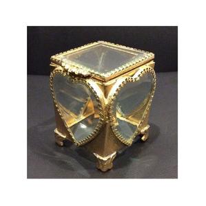 Nouvelle arrivée Boîte à bijoux décorative en laiton et en verre Conception personnalisée Boîte à bijoux en verre et en laiton antique Exportateur en gros - Product Image 5