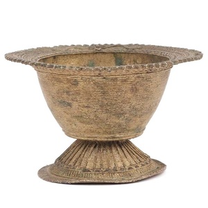 Cuenco de Latón Puro Vintage con Acabado Niquelado para Decoración, Artículo Decorativo Árabe Peekdaan de Alta Calidad - Product Image 5