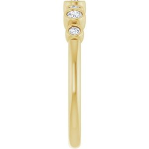 แหวนเพชร Stuller 14KY รุ่น 71844:621P เครื่องประดับแบบฝังขอบ - Product Image 4