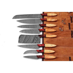 Juego de Cuchillos de Chef Profesionales Burraq, Hechos a Mano, de Acero al Carbono, 8 Piezas, Ambidiestros, Aptos para Lavavajillas, Cuchillos de Cocina Modernos con Mango de Madera - Product Image 2
