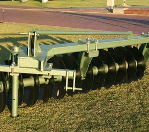 Arado de Discos para Tractor Diésel de 10 Discos, Precio de Fábrica, Alta Productividad Disponible - Product Image 1