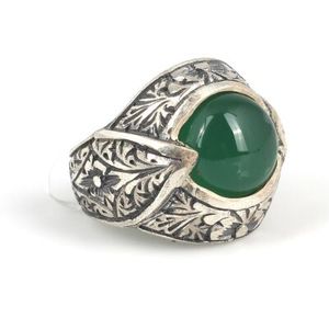 Anillo de Plata de Ley 925 para Hombre con Piedra de Ágata Verde Redonda y Diseño de Pluma con Engaste de Bisel para Uso Diario - Product Image 4