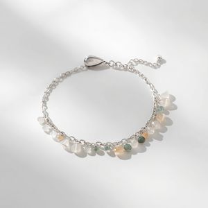 Brazalete Abierto Moderno y Minimalista en Oro Amarillo con Detalles de Piedras Naturales Flotantes, Joyería Fina de Lujo Ajustable, OEM - Product Image 3