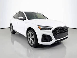 สภาพดีเยี่ยม รถมือสอง ปี 2025 Audi Q5 - Product Image 4