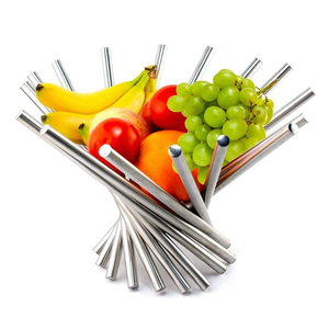 Panier de rangement pour fruits et légumes de cuisine moderne en fer enduit noir écologique et durable à tissage ouvert - Product Image 3