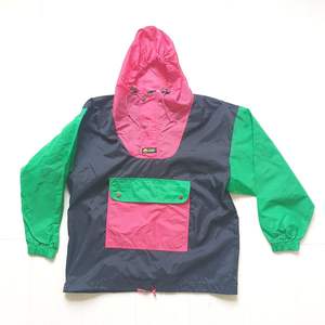 Nuevos conjuntos de moda para hombre, conjunto de pantalones cortos de nailon, conjunto hecho a medida para hombre, conjunto corto cortavientos de dos piezas de poliéster con cremallera para hombre - Product Image 3