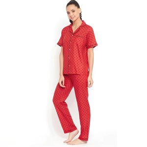 Vente en gros de robes de nuit d'hiver pour femmes pyjamas pour femmes pyjamas grande taille vêtements de nuit pour dames col rabattu manches courtes - Product Image 3