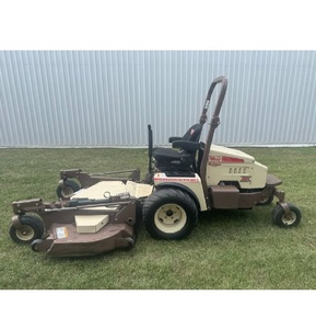 Tondeuse autoportée diesel commerciale Advanced Grasshopper 900D, moteur puissant, plateau de coupe extra large, haute efficacité pour les pelouses - Product Image 6
