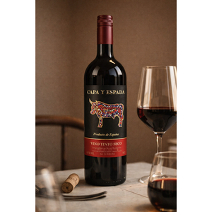 Capa y Espada - Vin rouge sec Tempranillo Garnacha 11% ABV Vin rouge jeune espagnol 750ml - Product Image 3