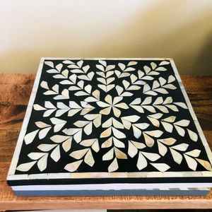 ที่รองแก้วเรซินอีพ็อกซี่ฝังมุกแม่ชุดถ้วยชาและกาแฟจำนวนมากจานรองแก้วเรซิ่นที่มีจำหน่าย - Product Image 1