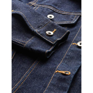 Chaqueta Vaquera Entallada de Invierno para Mujer con Sensación Acogedora, Estilo Casual Moderno, Ideal para la Moda Urbana Europea y para las Fiestas - Product Image 4