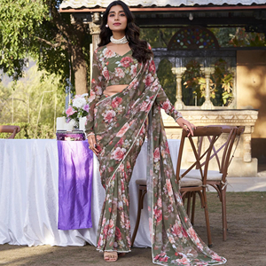 Sari estampado elegante en tela de mármol sin peso con borde de encaje de perlas y blusa coordinada para mujeres B2B suministro a granel - Product Image 1
