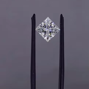 DEF VS CVD Diamante Cultivado en Laboratorio Suelto de 2 Ct, Corte Princesa, Color D, Certificado IGI, Sin Mejoras, para Joyería - Product Image 3