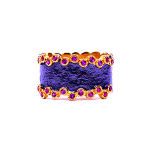 Anillo chapado en oro de estilo clásico para mujer de Plata de Ley 925, banda de granate rodolita, textura de óxido, anillo de banda de piedras preciosas de moda - Product Image 2