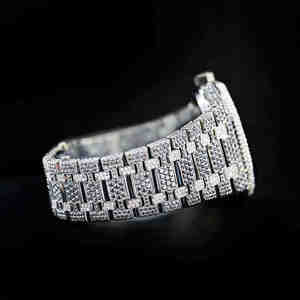 นาฬิกาข้อมือผู้ชายหรูหรา ระบบจักรกล หน้าปัดทรงเหลี่ยม สายสแตนเลส ปรับแต่งได้ ประดับเพชรโมอิสซาไนต์ VVS สีขาวเต็มเรือน ระดับธุรกิจ - Product Image 2