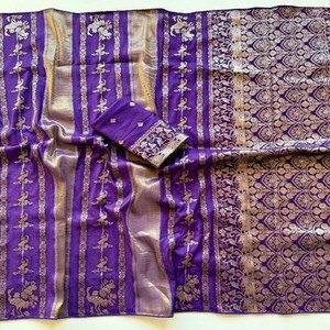 Sari VASTRA COTTAGE Premium de Tela Chinya Pura, Viscosa Georgette, Jacquard con Hilos Plateados y Dorados, Tejido Rico, Pallu Teñido a Mano - Product Image 3
