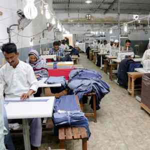 เสื้อฮู้ดดี้ผู้ชายผ้าฝ้าย 100% สวมใส่สบาย สไตล์วินเทจ ล้างสี พร้อมงานปักคุณภาพพรีเมียม ขายดี - Product Image 6