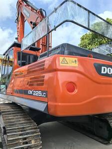 รถขุด Doosan DX225LC น้ำหนัก 21.5 ตัน มือสอง เครื่องจักรสำหรับงานดิน พร้อมเครื่องยนต์และมอเตอร์ที่ผ่านการทดสอบและตรวจสอบแล้ว มีสินค้าในสต็อก - Product Image 2