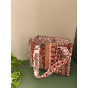 Bolso de Mano Floral para Mujer, Color Rosa, Resistente, Pequeño, con Cierre Magnético, para Uso Diario, Hecho a Mano, para Verano, Otoño e Invierno - Product Image 2