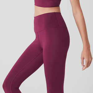 Pakistan vente en gros ensemble de yoga haute performance pour femmes compression confortable extensible respirant motif solide ensemble 2 pièces - Product Image 3