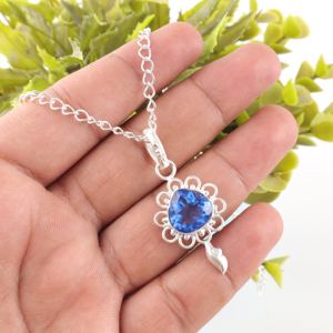 Collier pendentif en argent sterling 925 avec magnifique tanzanite en forme de cœur de 18 carats, idéal pour les occasions spéciales et les fêtes, un cadeau raffiné, vente chaude - Product Image 1
