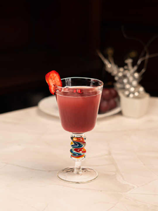 Copa de vino artística Wigwag de suministro directo de fábrica, ideal para hoteles, hogares y opciones de vaso de cerveza asequibles disponibles - Product Image 4