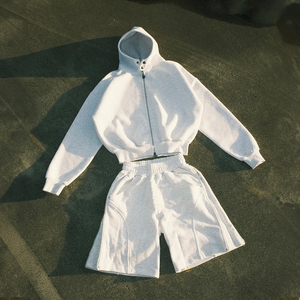 Sudaderas con capucha y cremallera personalizadas para hombre, conjunto de chándal con logotipo de parche bordado, chándal gris, conjunto de dos piezas, sudaderas con capucha y pantalones cortos unisex, conjunto para hombre - Product Image 1