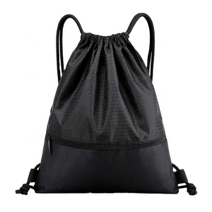 Sac d'école à cordon en polyester avec logo personnalisé, doublure en toile, utilisation en extérieur, sacs de sport à cordon, vente en gros avec OEM - Product Image 4