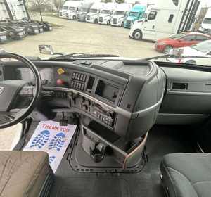 OFERTA 2022: Camiones de Transporte Pesado para Carretera con Transmisión Automática y Cabina Amplia para el Conductor, Ideales para Larga Distancia - Product Image 2