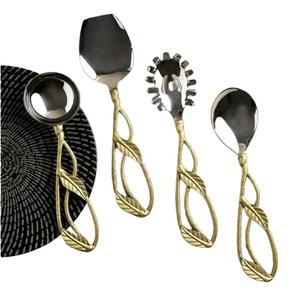 Ensembles de salade de couverts en laiton et d'acier inoxydable avec la conception de fleur pour la maison et le restaurant à bas prix ensembles de couverts de conception unique - Product Image 5