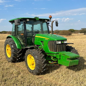 Tracteur John Deeree 5090E haute puissance de 90 CV Acheter maintenant Qualité supérieure avec attelage à 3 points Livraison rapide et 2 options de télécommande arrière - Product Image 1