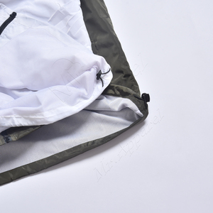 2025 nouvelle mode léger hommes coupe-vent personnalisé imperméable extérieur Softshell veste fermeture éclair respirant Soft Shell vêtements - Product Image 6