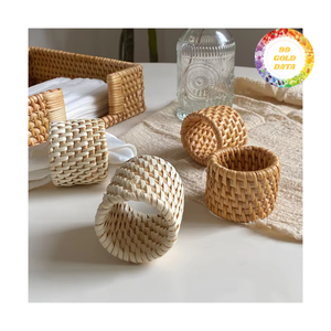 Rond rond de serviette en rotin, fait main et léger, adapté aux styles de décoration de table classiques et modernes - Product Image 5