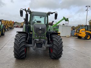 Tracteur agricole Fendt 4x4 à moteur 20 CV, haute productivité, transmission par engrenages, garantie 3 ans - Offre Spéciale - Product Image 5