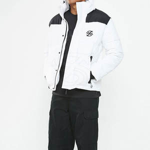 แจ็กเก็ตฤดูหนาวขนเป็ดลำลองสำหรับผู้ชายดูทันสมัยวัสดุน้ำหนักเบามีสีและขนาดที่กำหนดเองได้ - Product Image 2