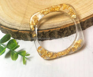 Brazalete de resina epoxi de moda de Venta caliente Diseño estándar Brazalete de tendencia Joyería para todas las ocasiones - Product Image 3