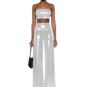 Norma Kamali pantalon évasé métallique ton argent conception extensible taille haute longue longueur mode moderne cloche bas pantalon - Product Image 1