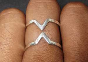 Meilleur fait à la main 925 Sterling Silver V Rings Double Band Jewelry Chevron Rings Minimalist Jewelry Gift For her silver Jewelry - Product Image 4