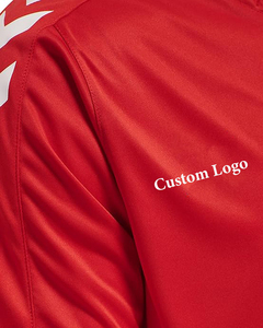 Maillot de football rouge personnalisable de haute qualité Impression par transfert de chaleur respirante durable Usure de transfert de chaleur personnalisée - Product Image 5