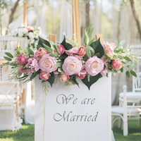 Composition florale artificielle moderne en soie de roses, faite à la main, pour dossier de chaise de mariage, table de la Saint-Valentin, porte
