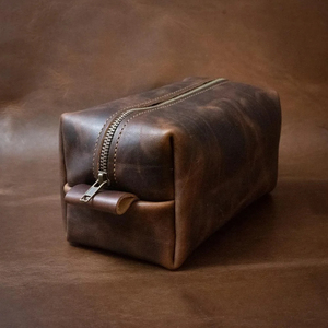 Leather Toiletry Bag <b>Medium</b> Size Vintage Style Zipper Closure Durable Soft Handle Men Travel Cosmetic <b>Case</b> - Product Image 3