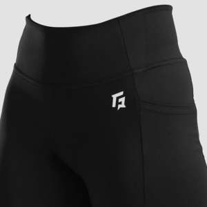 Shorts de compression dynamiques pour femmes en noir - Product Image 4