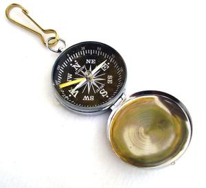 Handcrafted Metal Nautical <b>Compass</b> With Brass Finish And Accurate Magnetic Needle For Travel Enthusiasts - Product Image 4